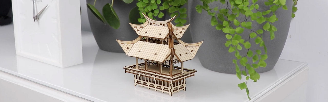 Flat-base Treehouses